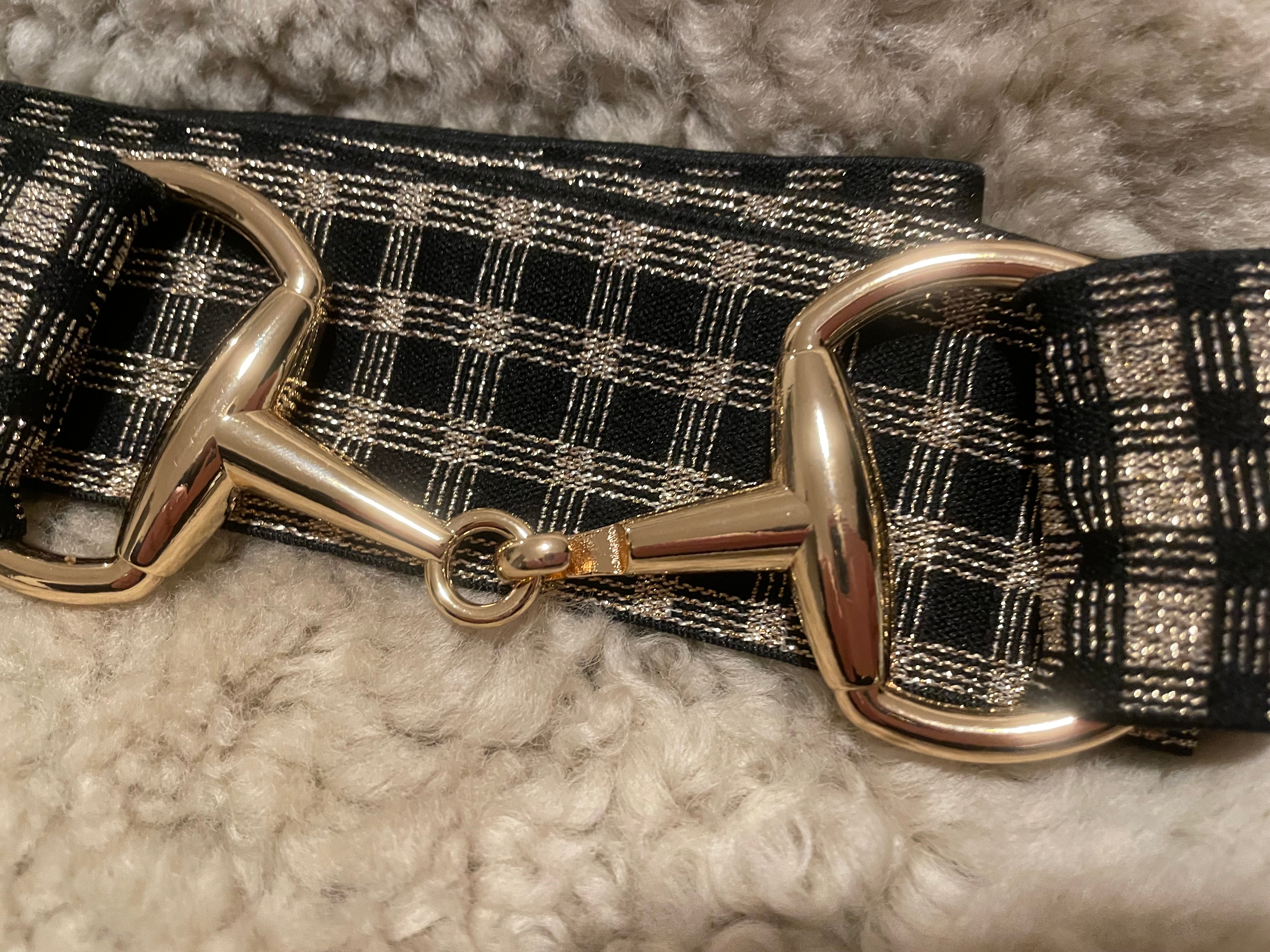 Snaffle bit Belte sort og gull